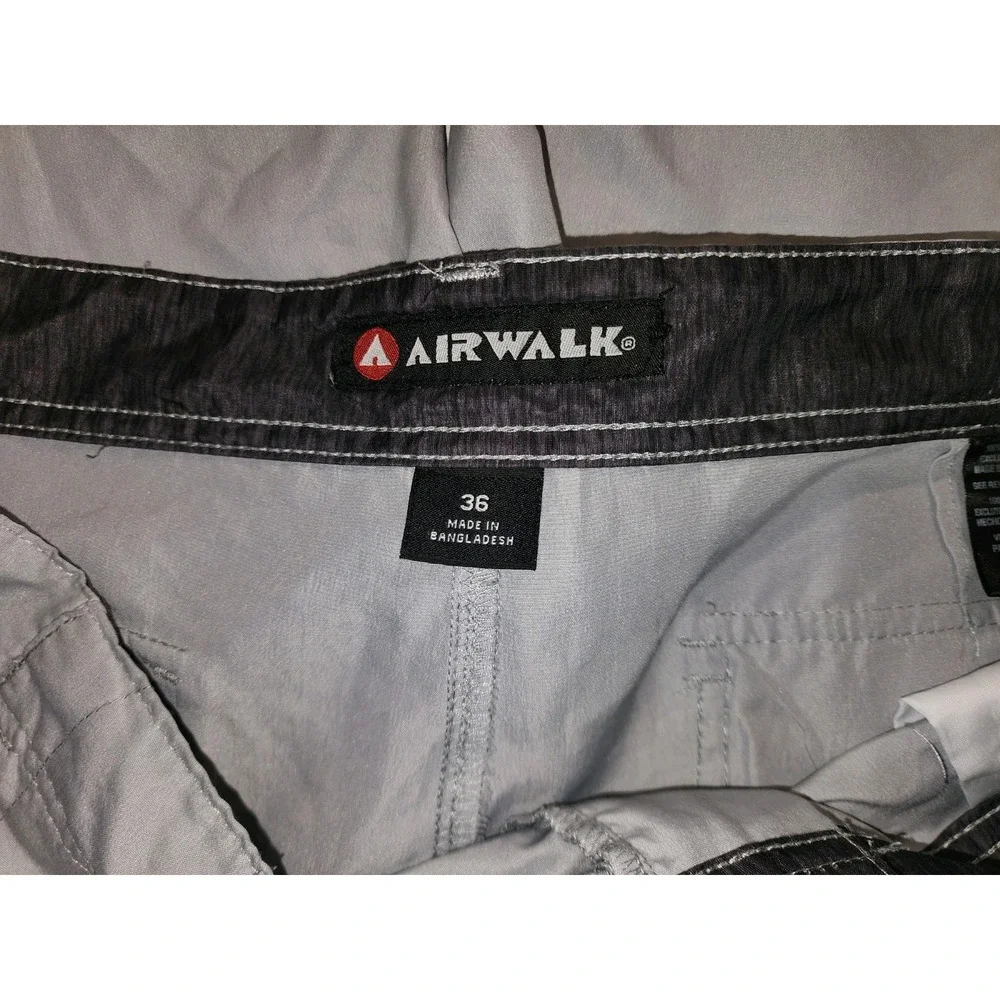 Airwalk Men Multi Pocket Cargo Shorts 36 Waist  gray lightweight
